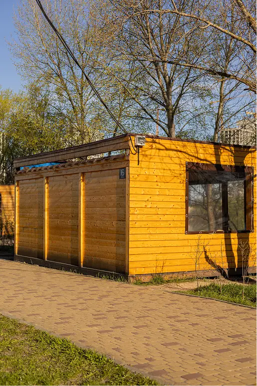 Великі закриті (16)